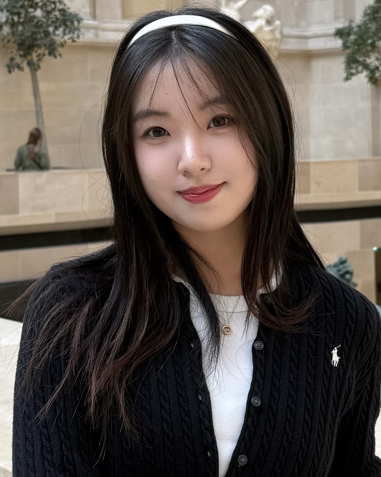 Elaine Yuxuan Wang